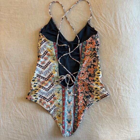 O'Neill Strands Coco One-piece - Picture 3 of 5